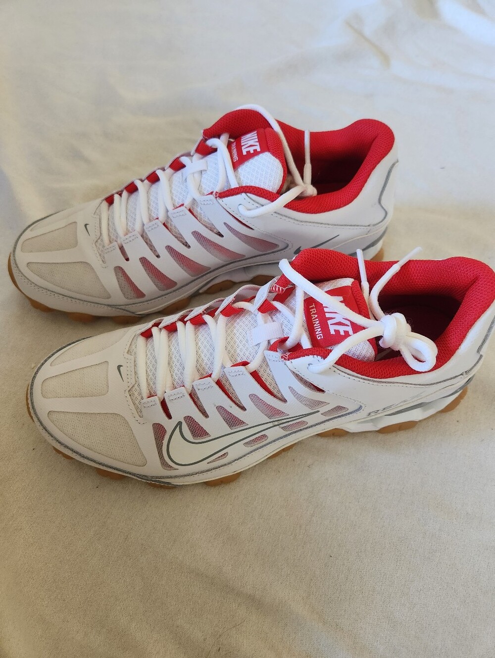 Nike‎ Reax 8 TR Mesh Sneakers Mens 9 White Red 621716-103 Walking Shoes NEW - Picture 14 of 14